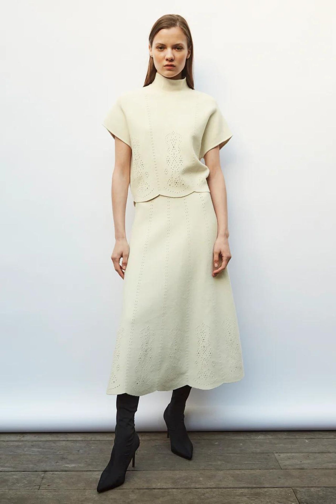 BISCOTTE Scalloped Knit Long Skirt-Skirt-Molli-Debs Boutique