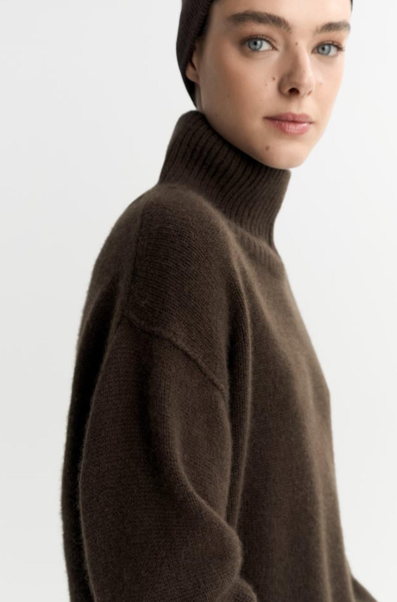 Boyfriend turtleneck Mocha-Sweaters & Cardigans-Soft Goat-Debs Boutique