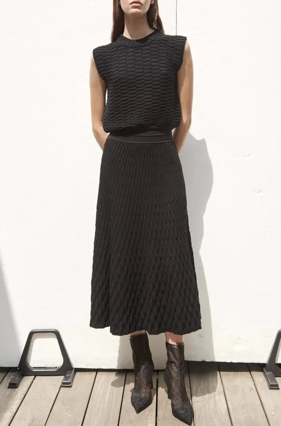 TOUCAN Top in Noir-Top-Molli-Debs Boutique