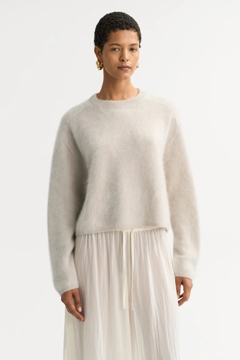 Brushed Crewneck Chalk