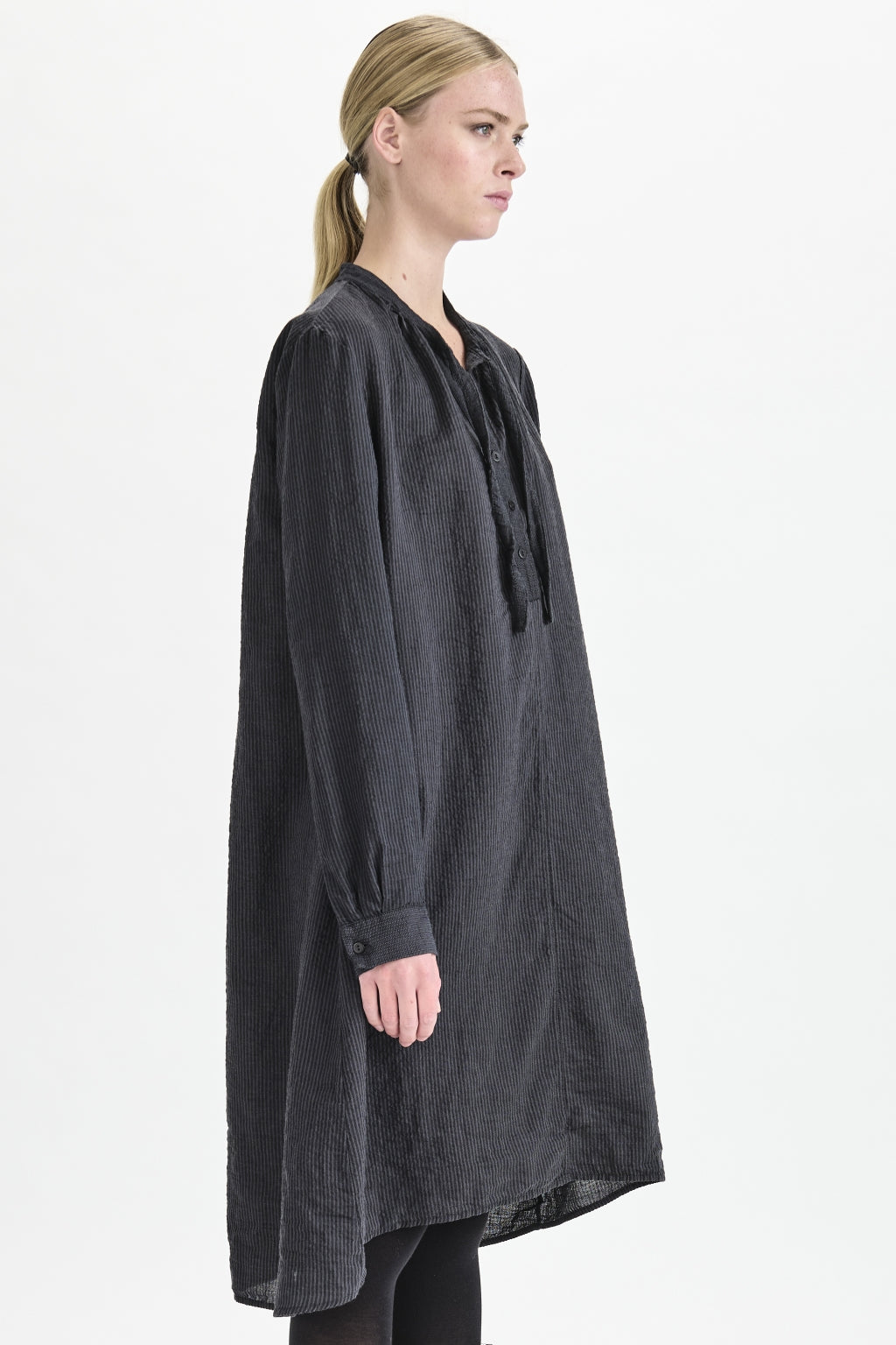 Detailed Hem Shirt Black