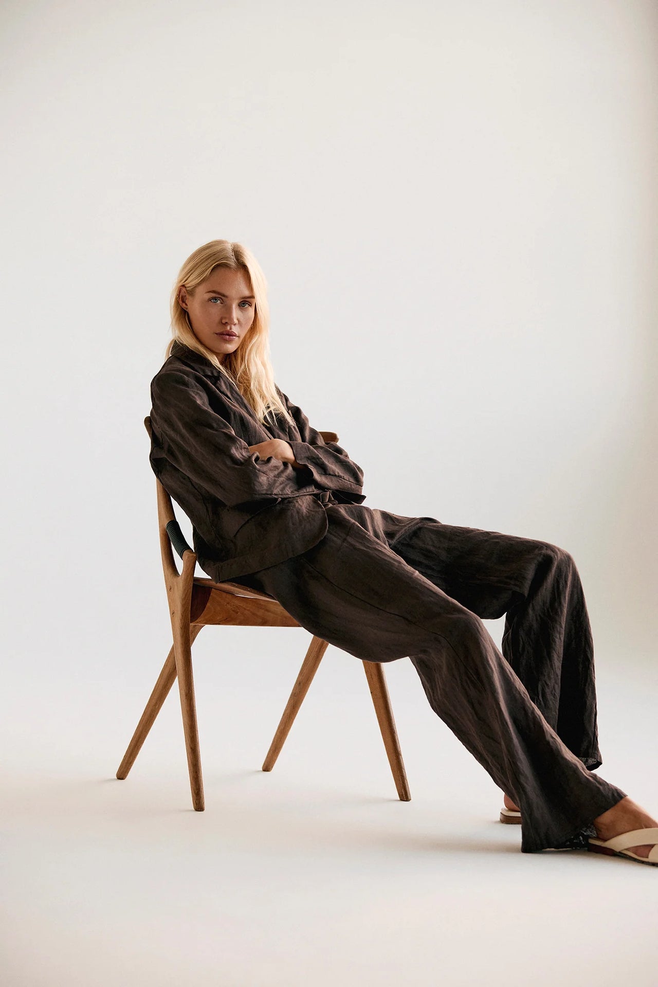 Linen Blazer - Coffee