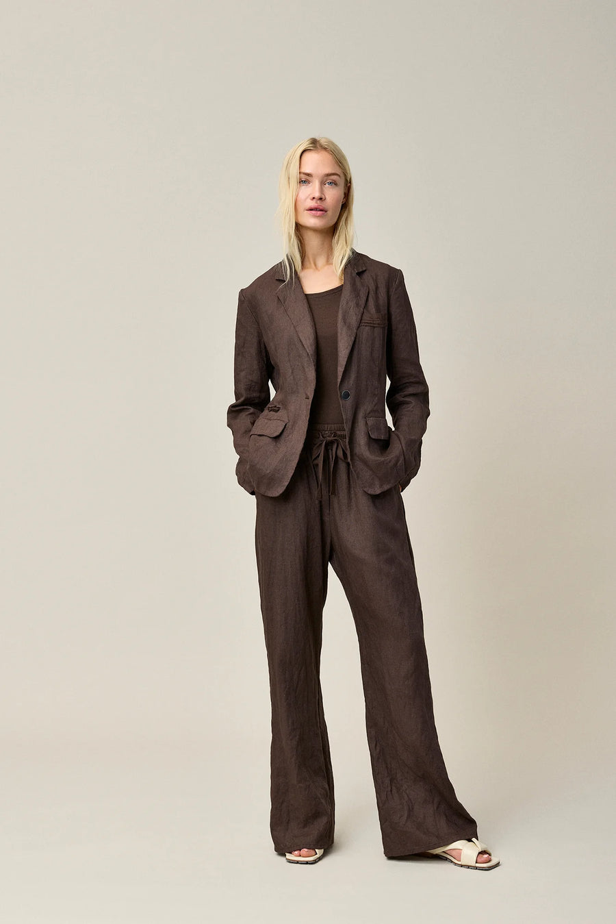 Linen Blazer - Coffee