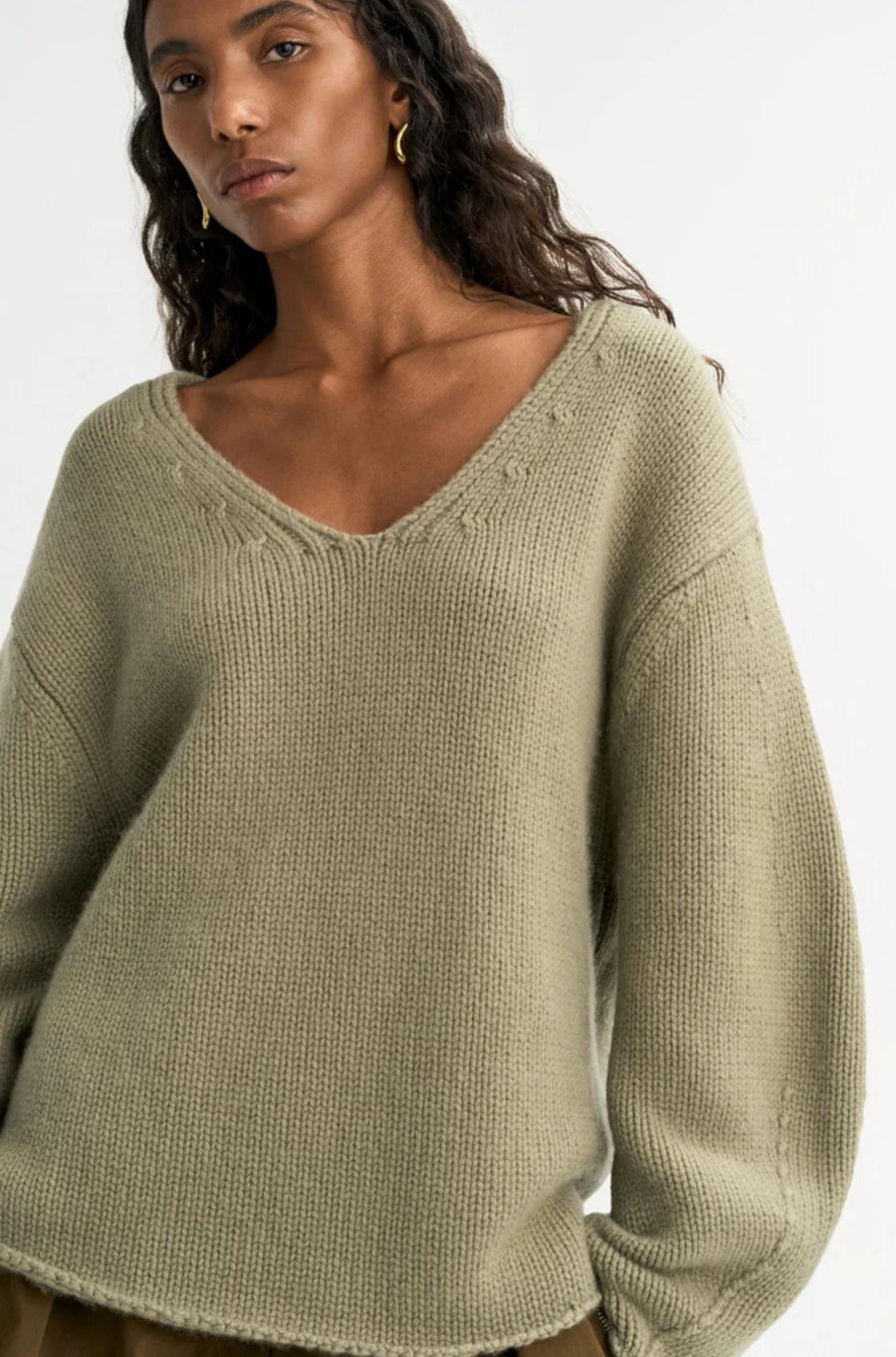 Puff Sleeve V-neck-SWEATERS & CARDIGANS-Soft Goat-Debs Boutique